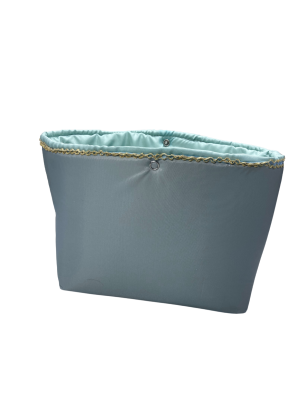 Panier de Rangement Bébé – Extérieur Imperméable & Intérieur Coton Doux – Bleu Ruban Doré